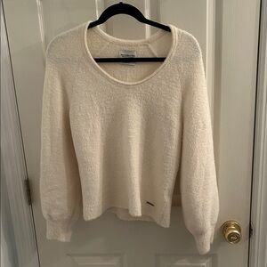 Women's Abercrombie & Fitch Fuzzy Cream Sweater